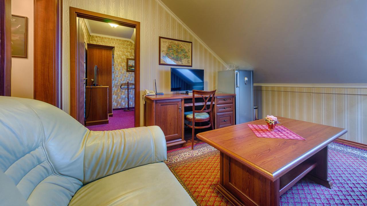 Hotel Tevel Sladkovicovo Екстер'єр фото