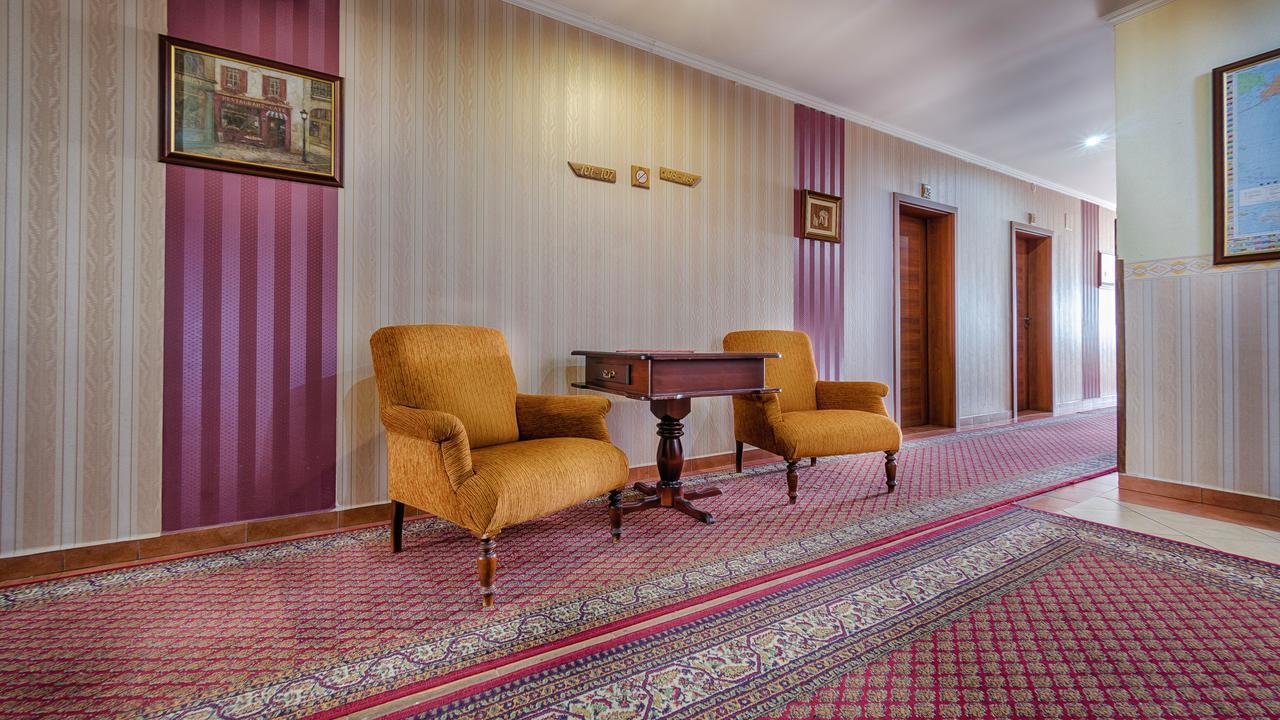 Hotel Tevel Sladkovicovo Екстер'єр фото