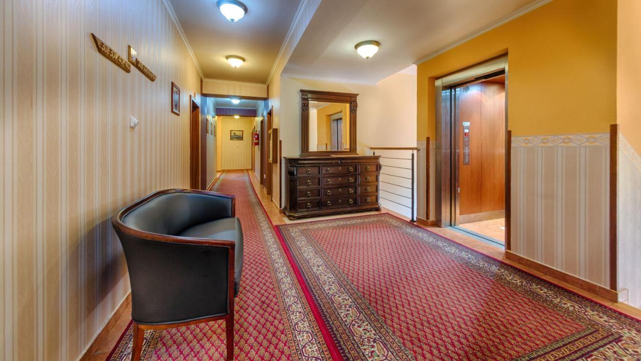Hotel Tevel Sladkovicovo Екстер'єр фото