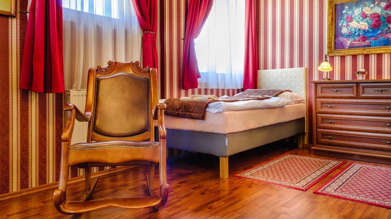 Hotel Tevel Sladkovicovo Екстер'єр фото