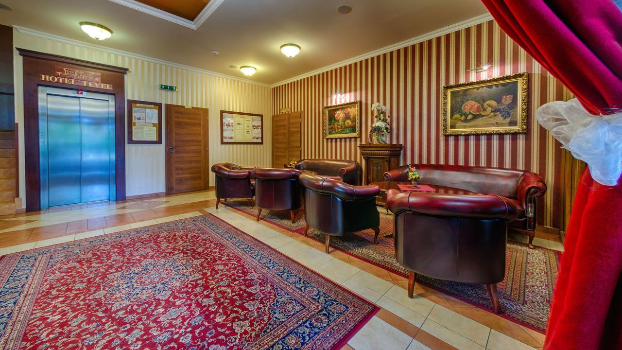 Hotel Tevel Sladkovicovo Екстер'єр фото